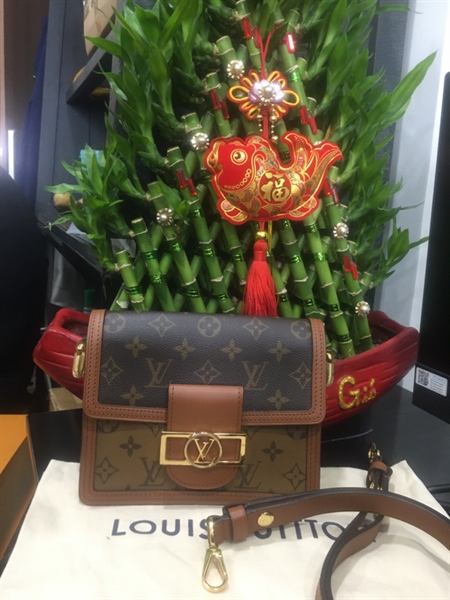 Túi LV Dauphine