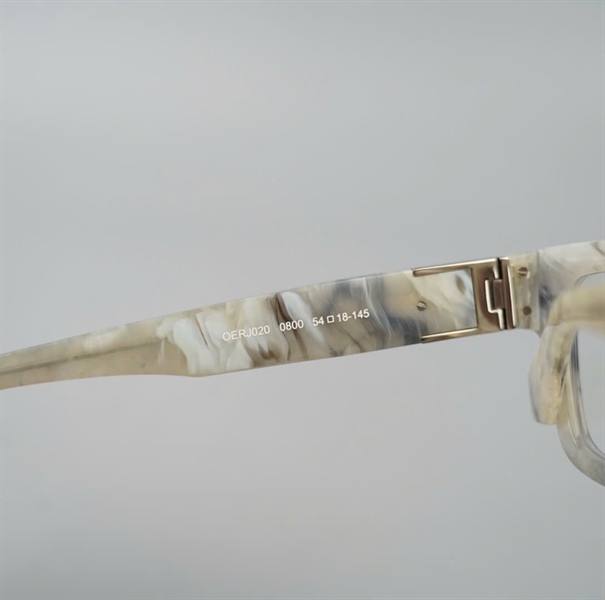 Kính OFF- White OERI020 0800 (54-18-145) KG+