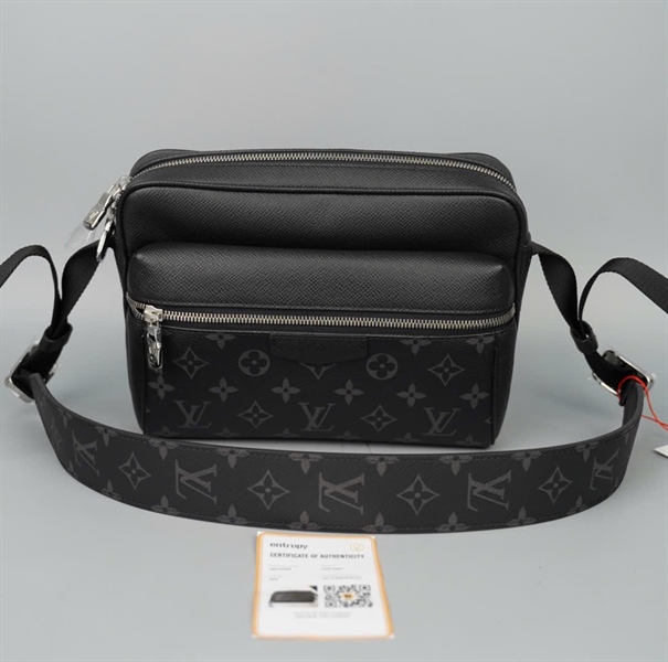 Túi LV bumbag hoa đen sz23 (ALT) KG+