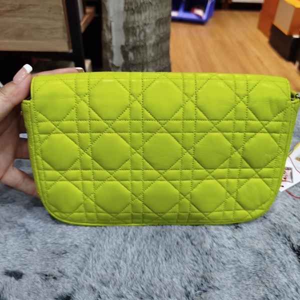 Túi Dior mềm xanh cốm +