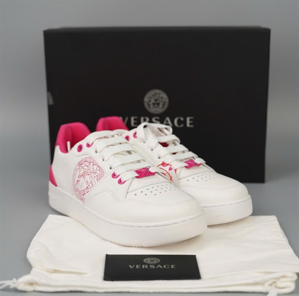 Giày Versace trắng viền hồng sz36 KG+