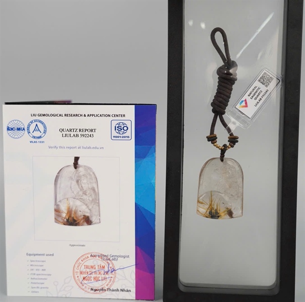 Mặt quan âm hoa thị tóc vàng (592243) KG+
