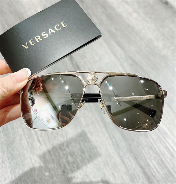 Kính Versace KG+