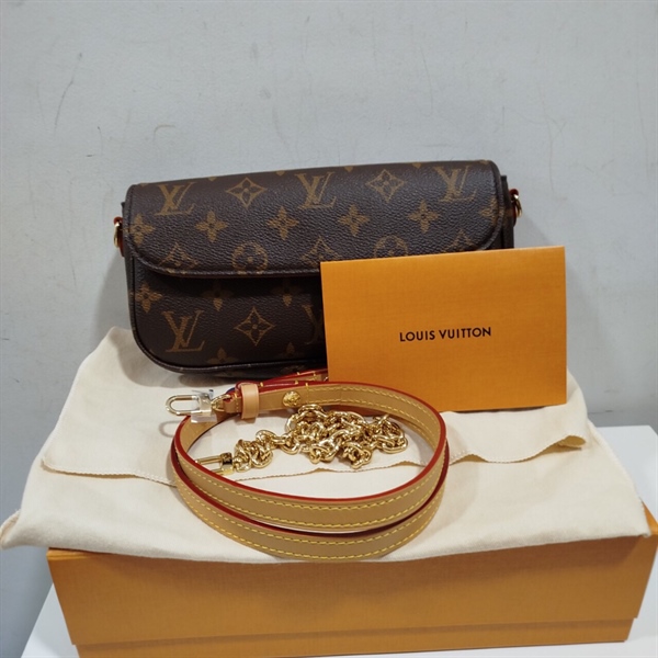 Túi LV Hoa Nâu 25cm KG+