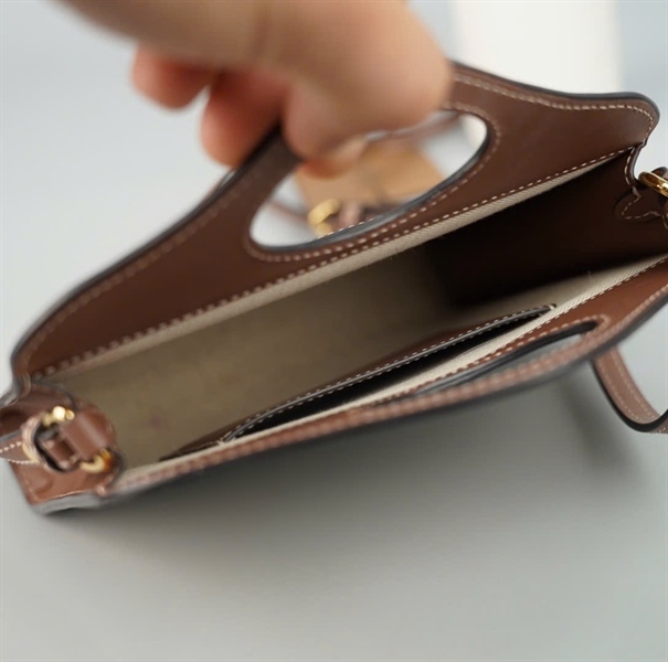 Túi BBR Pocket trắng phối nâu sz17 KG+