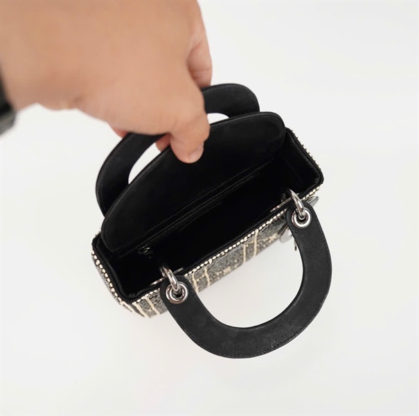 Túi Dior Lady đen trắng đính cướm szmini (HC) +