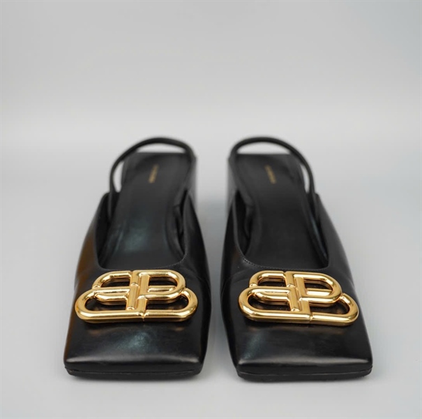 Giày Balenciaga màu đen sz 38 cao 6p KG+