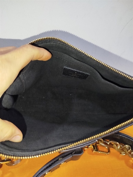 Túi LV Đen 25cm+