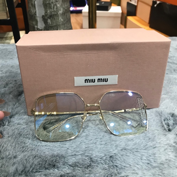 Kính MiuMiu mắt lớn gọng vàng KG+