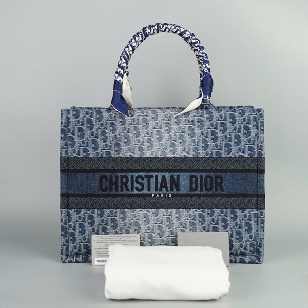 Túi Dior Tote demi xanh bò (50-MA-0254) sz35 KG+