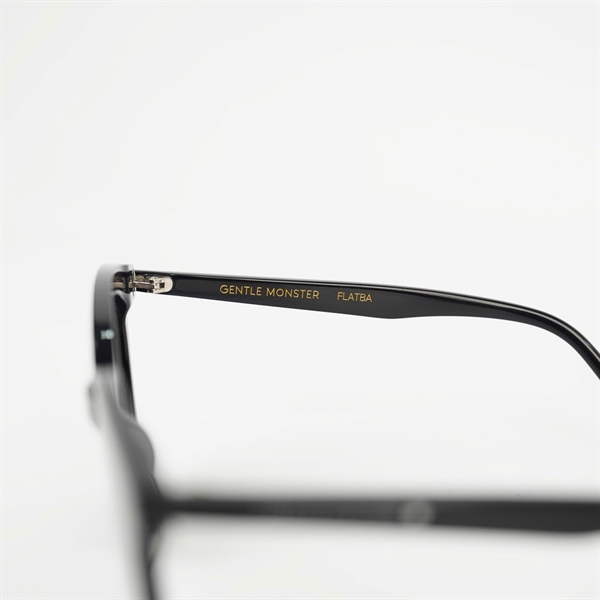 Kính Gentle Monster Flatba đen KG +