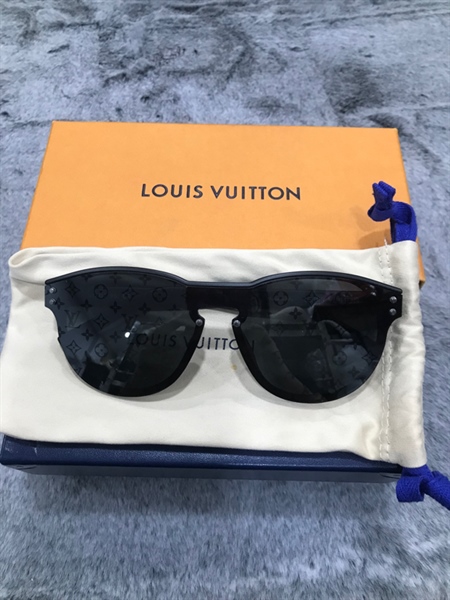 Kính LV Đen+