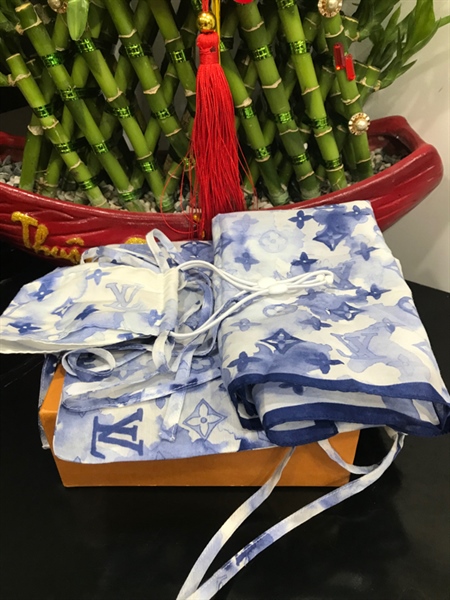 Sét Khẩu Trang LV Hoa Xanh+
