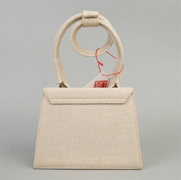 Túi Jacquemus xám trắng sz18 KG+