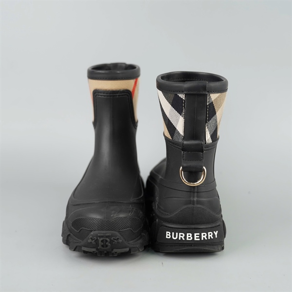 Giày BBR đen sz36 (HC) KG+