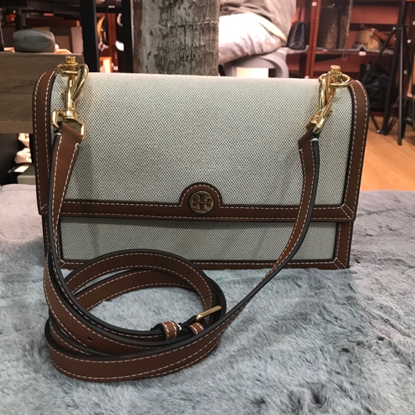 Túi Tory Burch trắng viền nâu ++