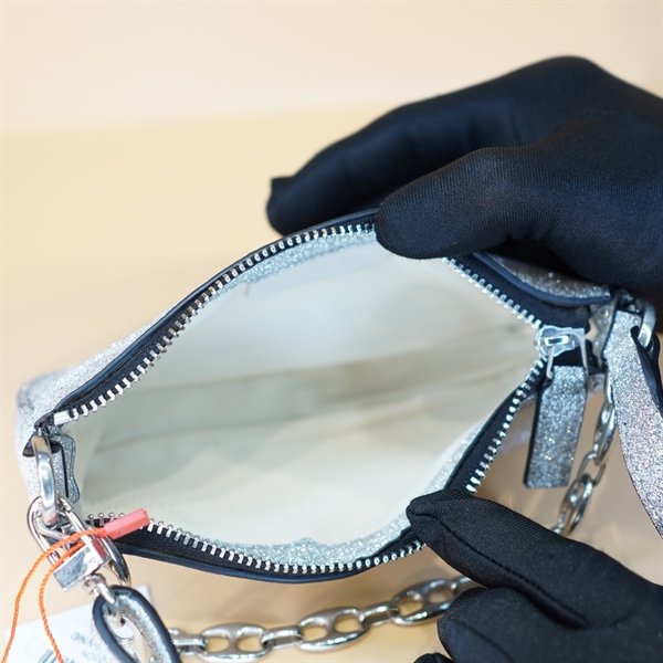 Túi đeo vai By Far bạc size 18cm KG+