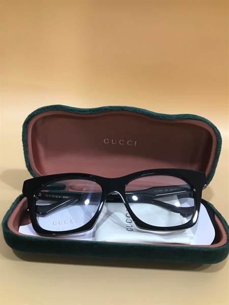 Kính GG đen đính đá KG+