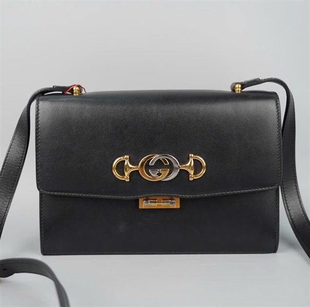Túi GG zumi đen 576333525040 sz23 KG+