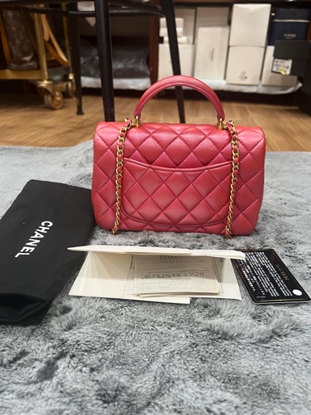 Túi chanel màu hồng ánh xà cừ +