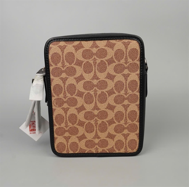 Túi Coach đeo chéo nâu in số 41 sz16 +