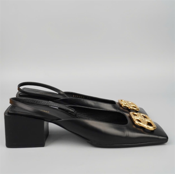 Giày Balenciaga màu đen sz 38 cao 6p KG+