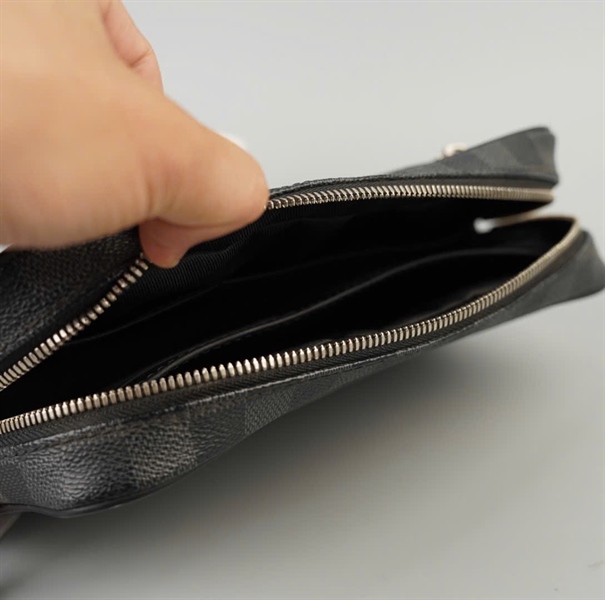 Túi LV Clutch ô vuông nâu sz24 KG+