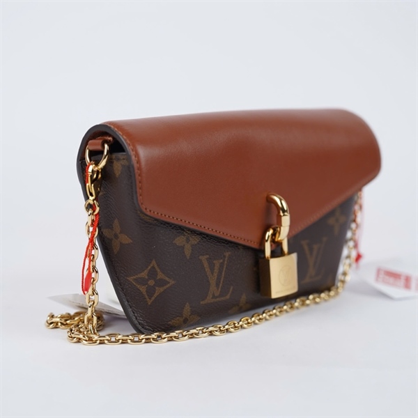 Túi LV Padlock kẹp nách hoa nâu sz17 (A-T) KG+