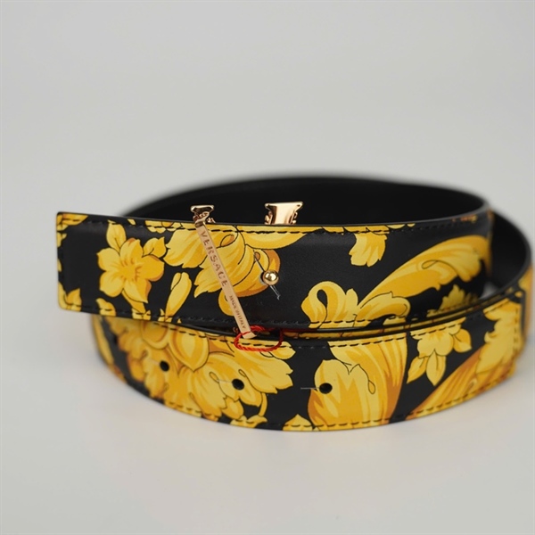 Thắt lưng Versace màu vàng bản 3cm KG +