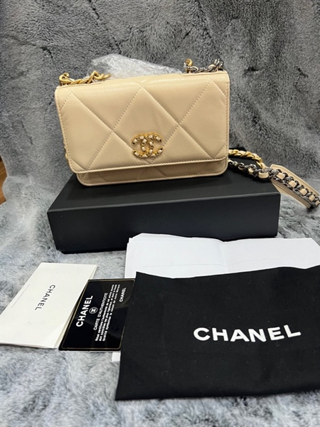 túi chanel màu nude+