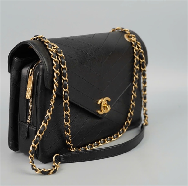 Túi Chanel Chevron Flap đen (26085098) sz26 (BMC) KG+