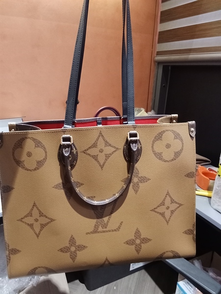 Túi LV onthego nâu bò sz GM +