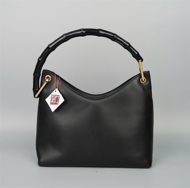 Túi GG kẹp nách đen quai trúc sz26 KG+