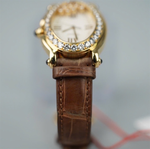 Đồng hồ Chopard dây nâu mặt viền đá có giấy kiểm định (11315576) (HC)+