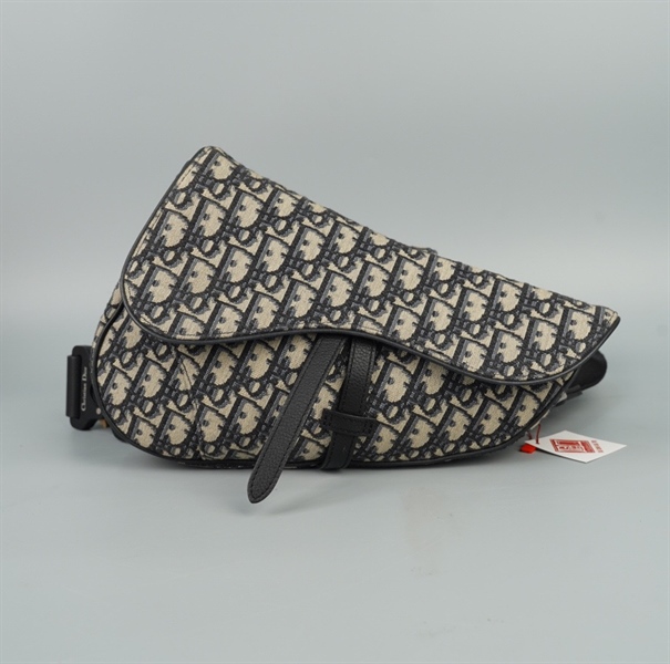 Túi Dior Horsebit xám (02-BO-0119) sz26 (Manly) KG+