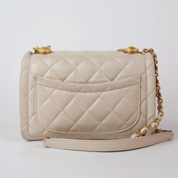 Túi Chanel Woc trắng (30616105) sz21 KG+