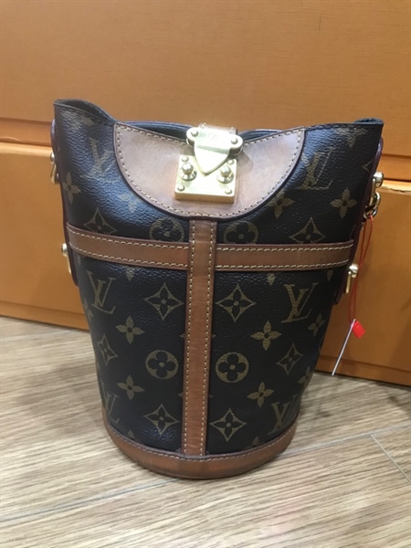 Túi trụ LV hoa nâu+