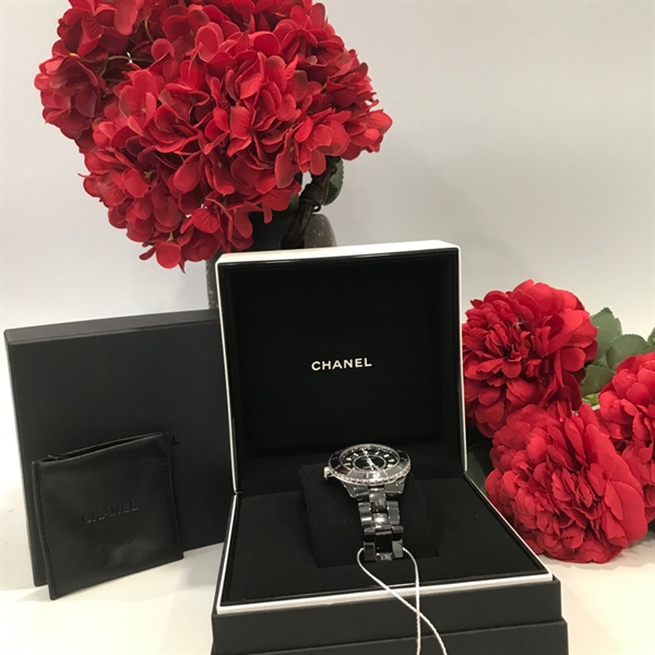 Đồng hồ Chanel