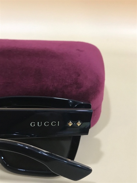 Kính GG đen lớn KG+