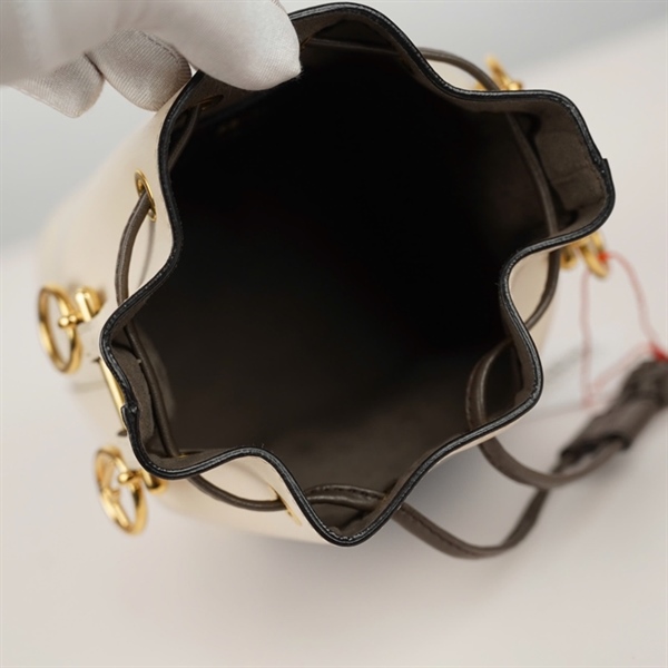 Túi Fendi Bucket trắng sz12 (8BS010 A370 189-0511) (BQ) KG+
