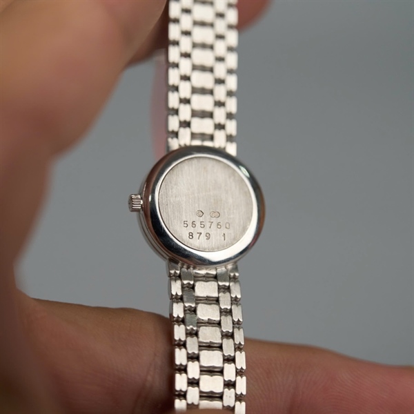 Đồng hồ Chopard mặt tròn quai bạc 565760 (HC) + size22 kim zin
