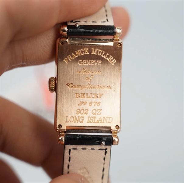 Đồng hồ Franck Muller dây đen mặt vàng đính đá (No676) (HC) KG+