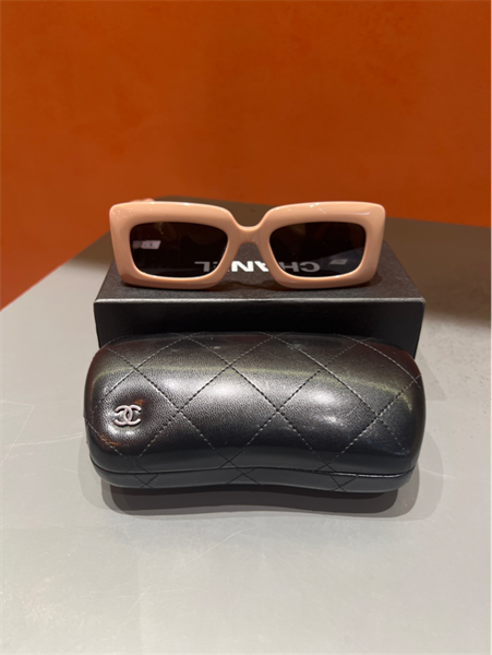 Kính chanel màu ruốc +