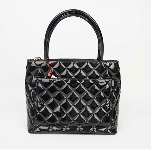 Túi Chanel đen bóng KG+