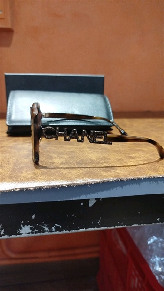 Kính Chanel râm gọng nâu loang KG+