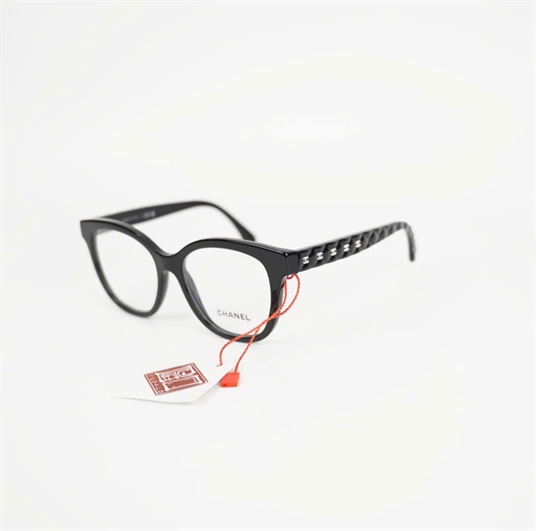 Kính Chanel đen logo trắng (C.76053- 17) KG +