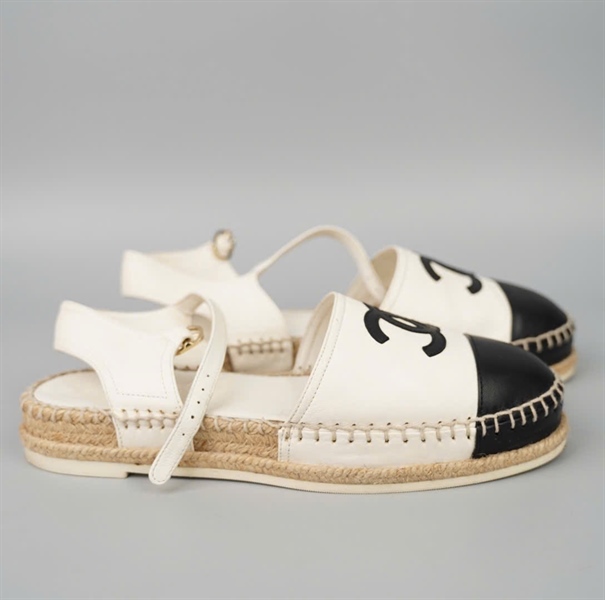 Giày Chanel trắng mũi đen sz38C cao 3p KG+