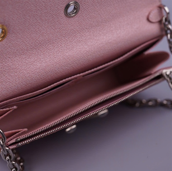 Túi LV Twist Mechanical Flower màu hồng sz19 (BMC) +