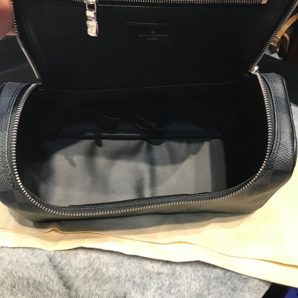 Túi LV ô vuông xanh đen 24cm+