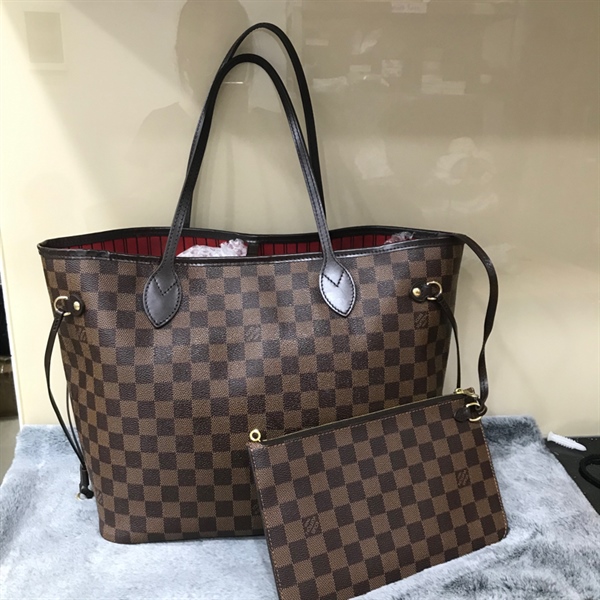 Túi Neverfull lòng đỏ kèm pound +